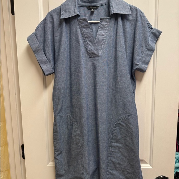 Banana Republic Chambray Above the Knee Denim Shirtdress, Size Small Like New - Picture 12 of 12